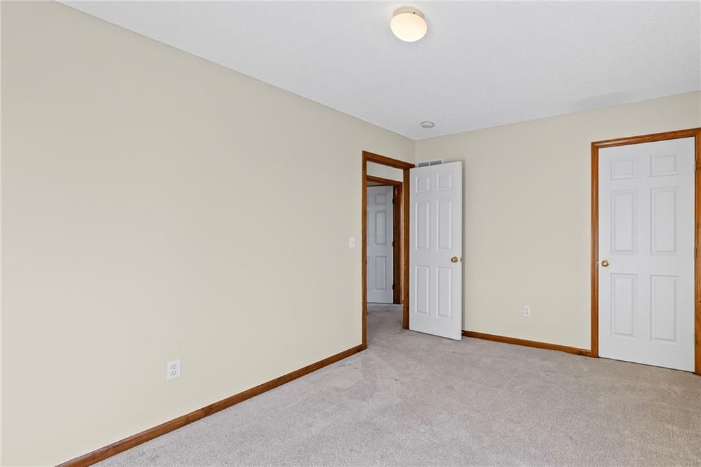 1300 Spruce Drive — photo 21
