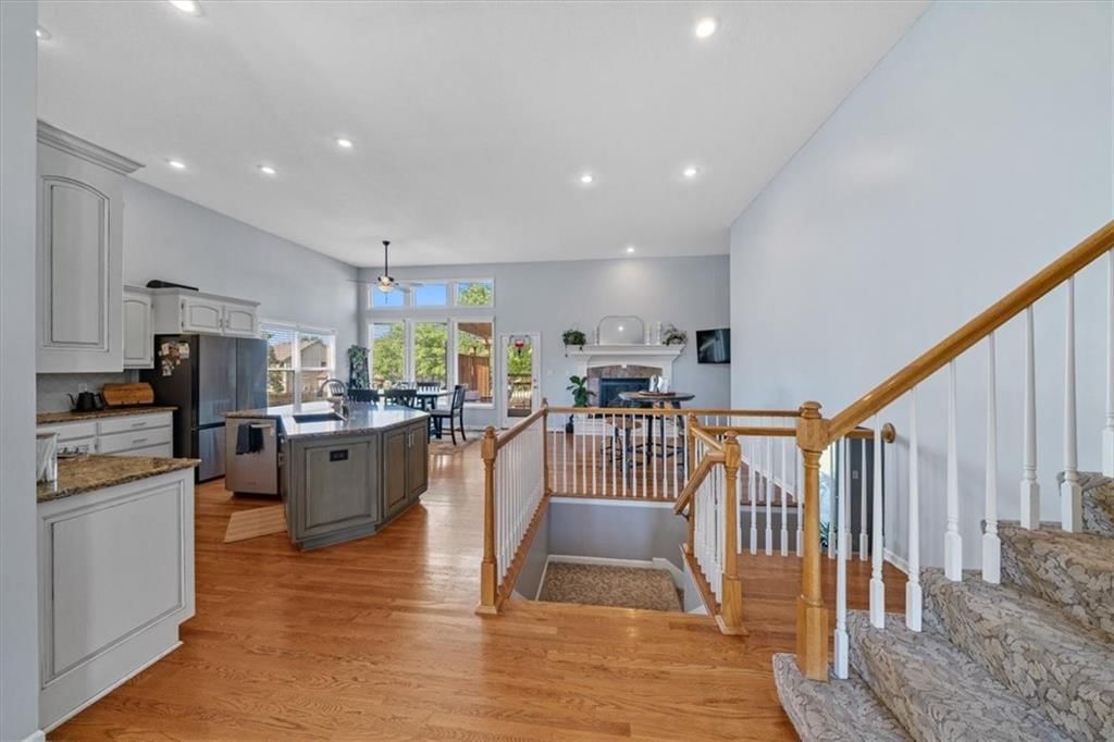 2312 SW Post Oak Court — photo 4