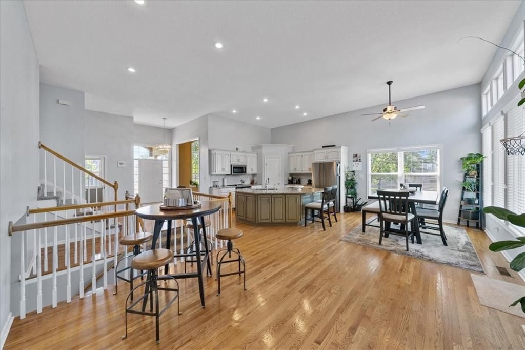 2312 SW Post Oak Court — photo 9