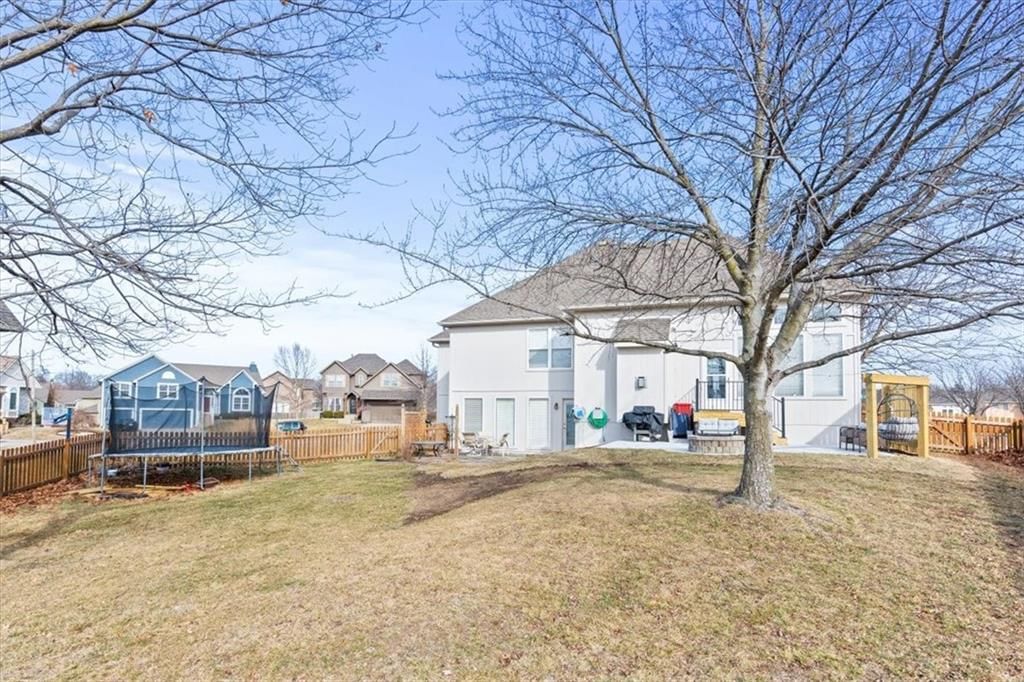 2312 SW Post Oak Court — photo 28