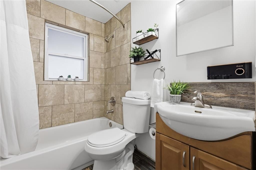 6713 S Elm Street — photo 17