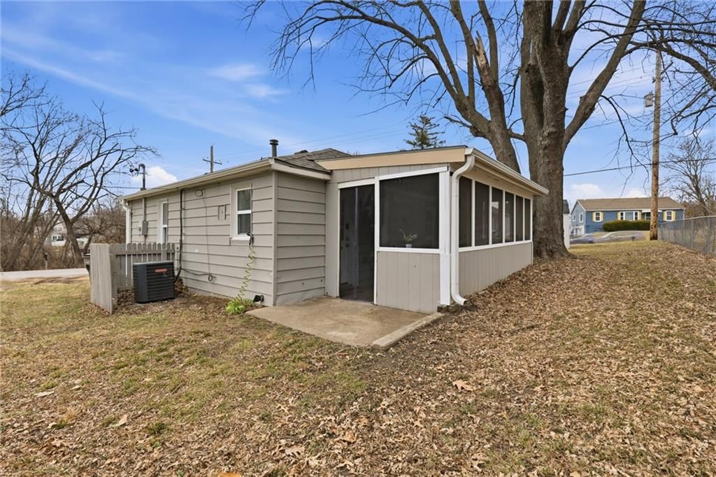 6713 S Elm Street — photo 25