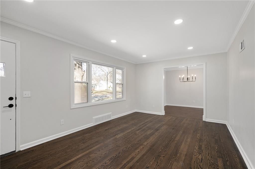 5535 Rosewood Street — photo 7