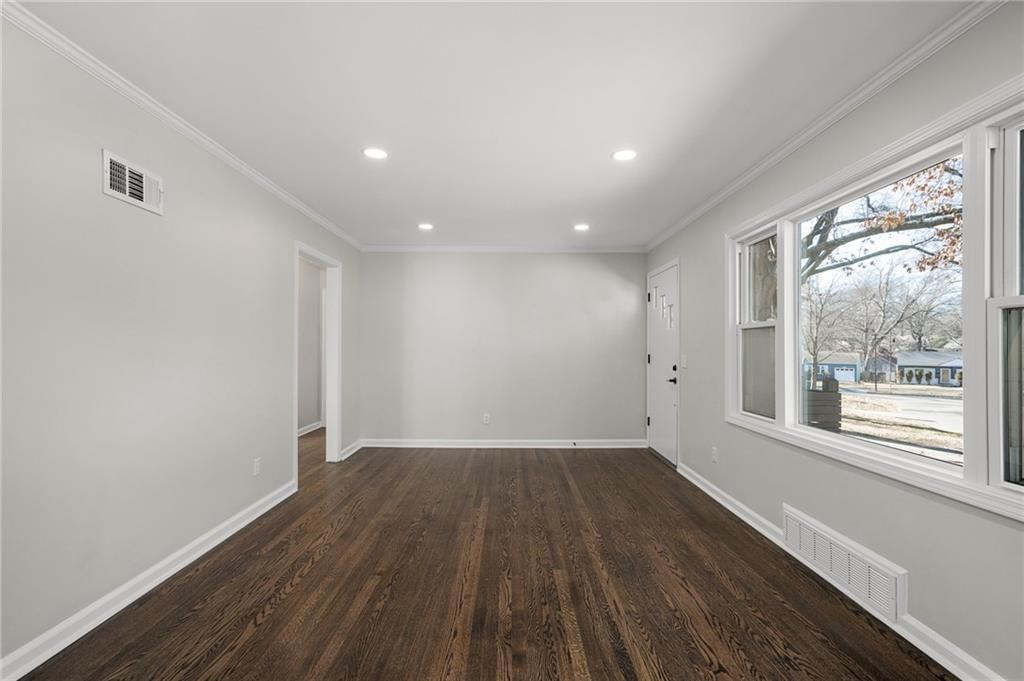 5535 Rosewood Street — photo 8
