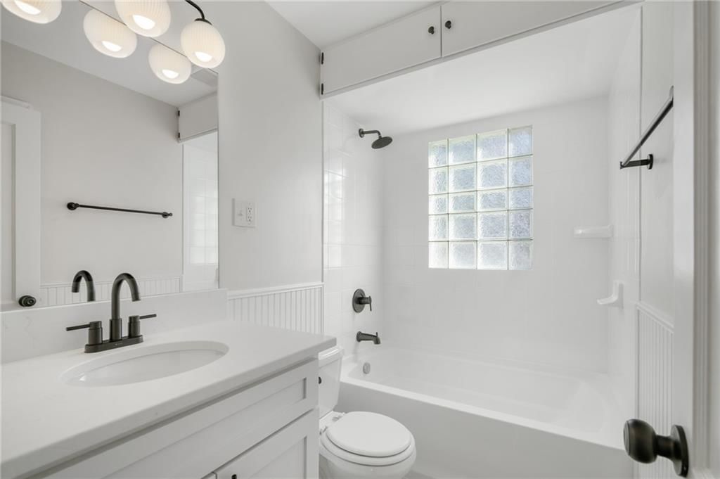 5535 Rosewood Street — photo 19