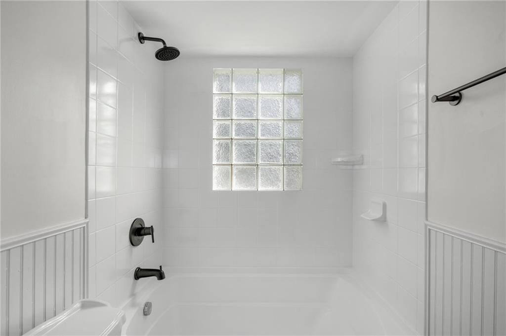 5535 Rosewood Street — photo 20