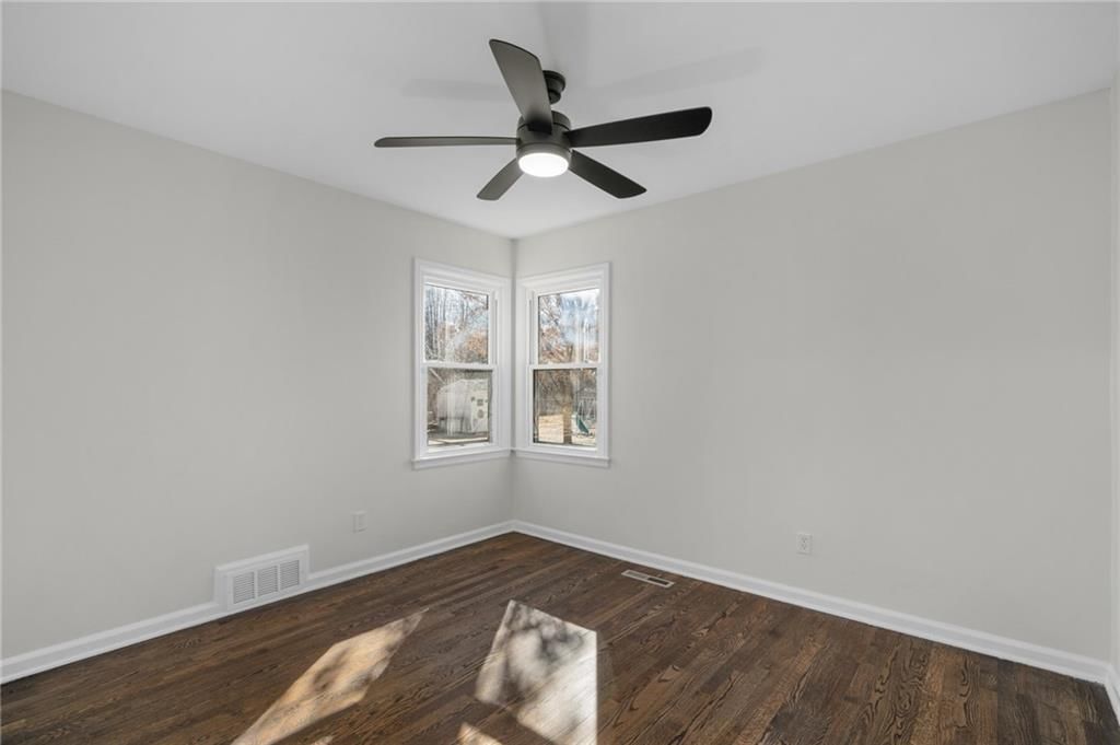 5535 Rosewood Street — photo 21
