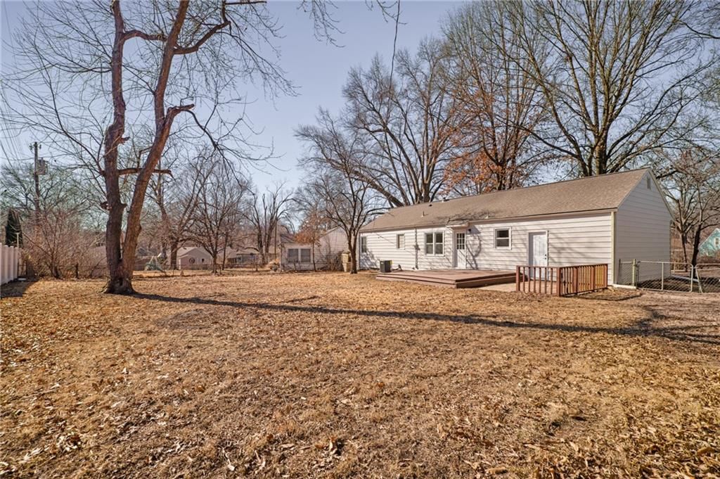 5535 Rosewood Street — photo 29