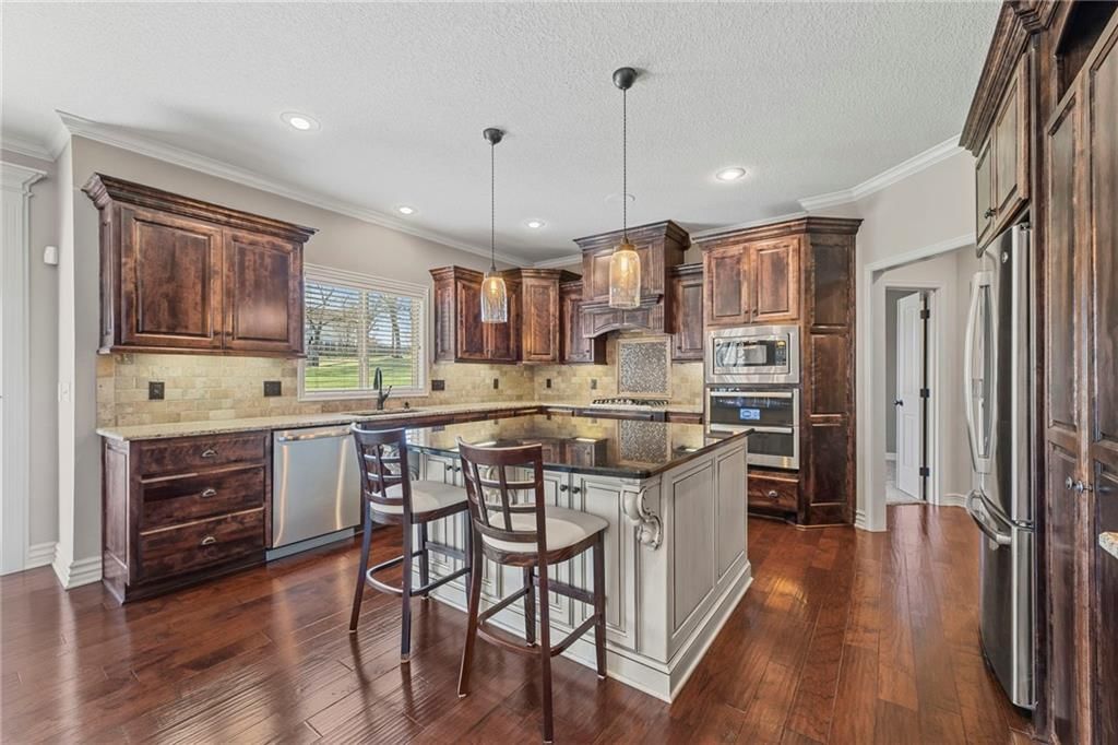 5819 Charlotte Street — photo 14