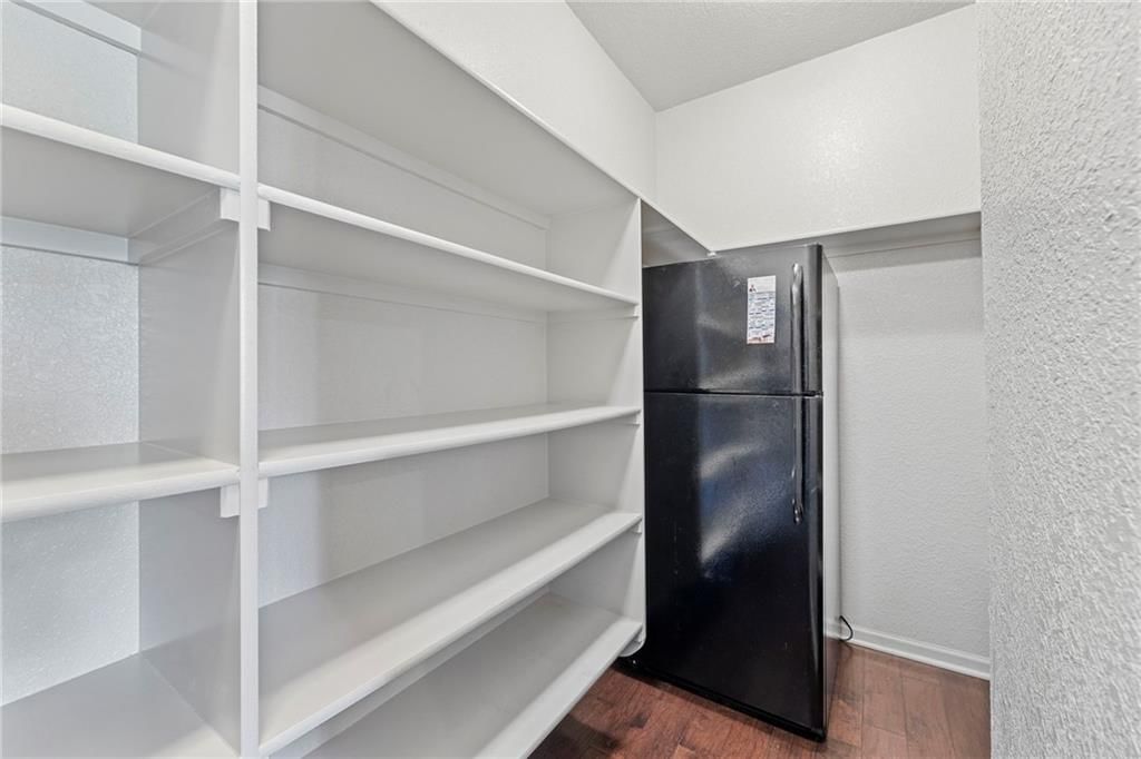 5819 Charlotte Street — photo 21