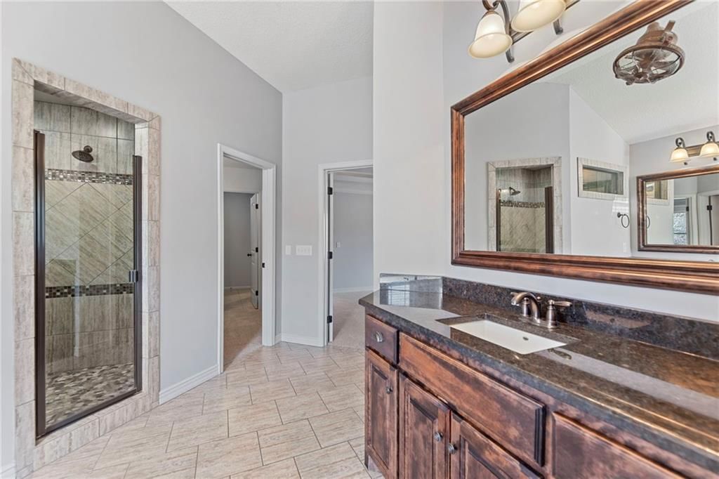 5819 Charlotte Street — photo 27