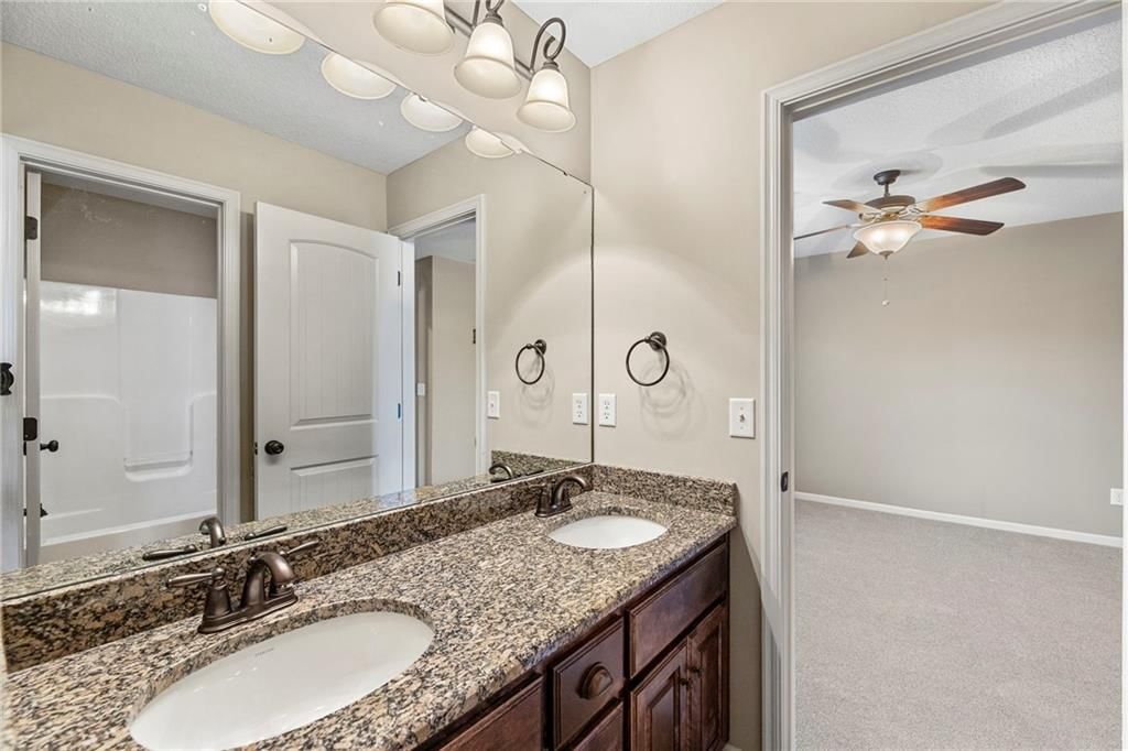 5819 Charlotte Street — photo 44