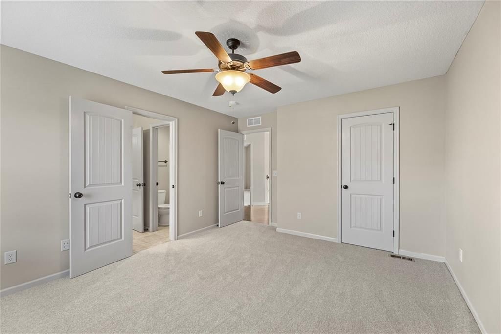 5819 Charlotte Street — photo 46