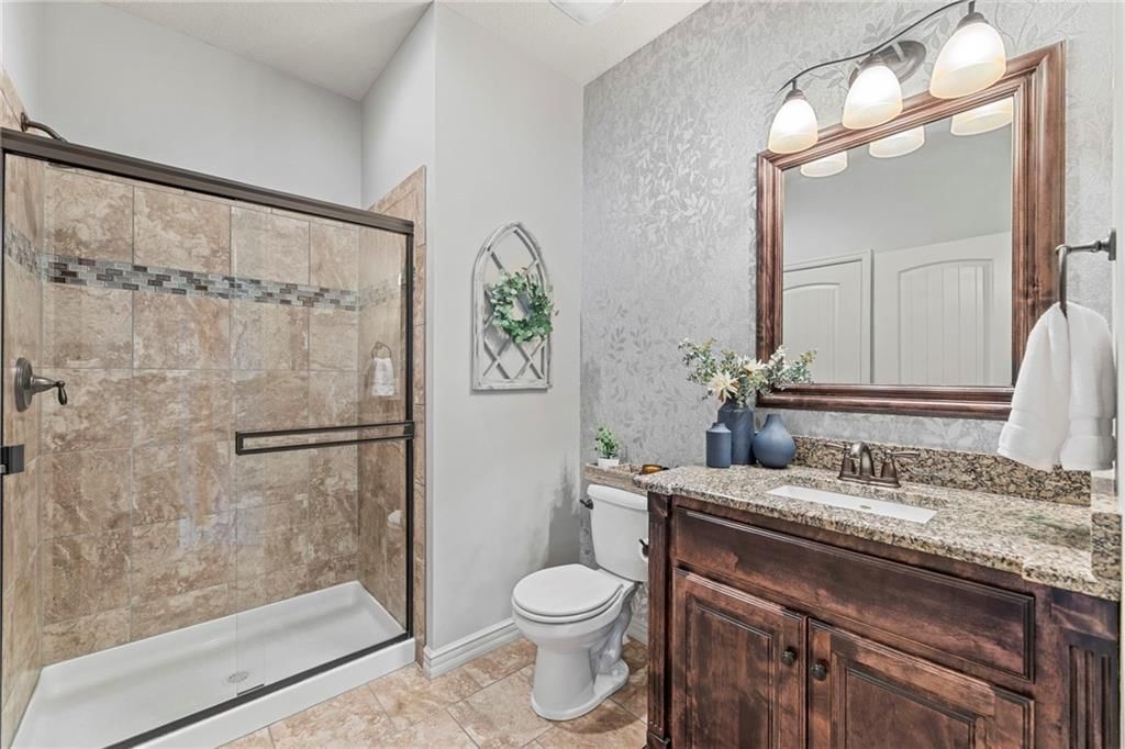 5819 Charlotte Street — photo 48
