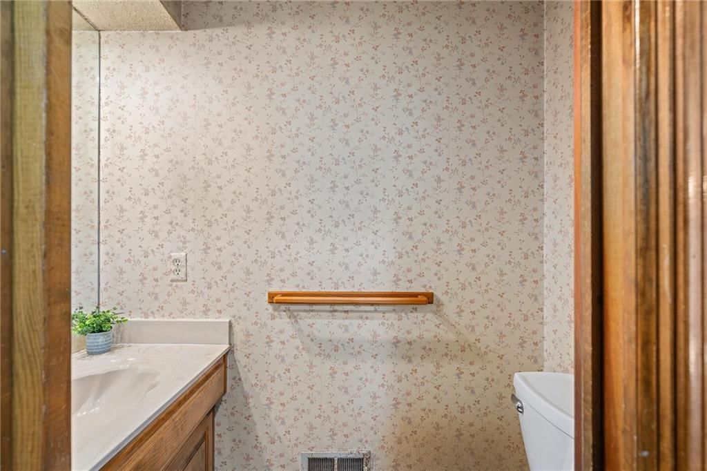 15514 W 89th Street — photo 17