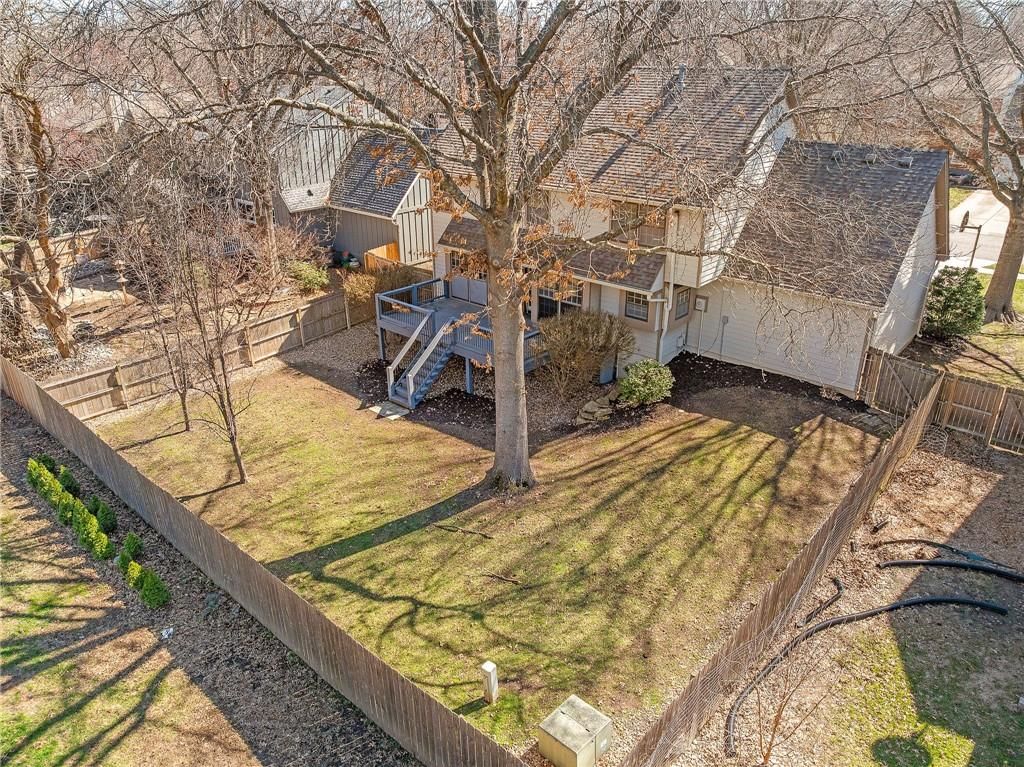 15514 W 89th Street — photo 32