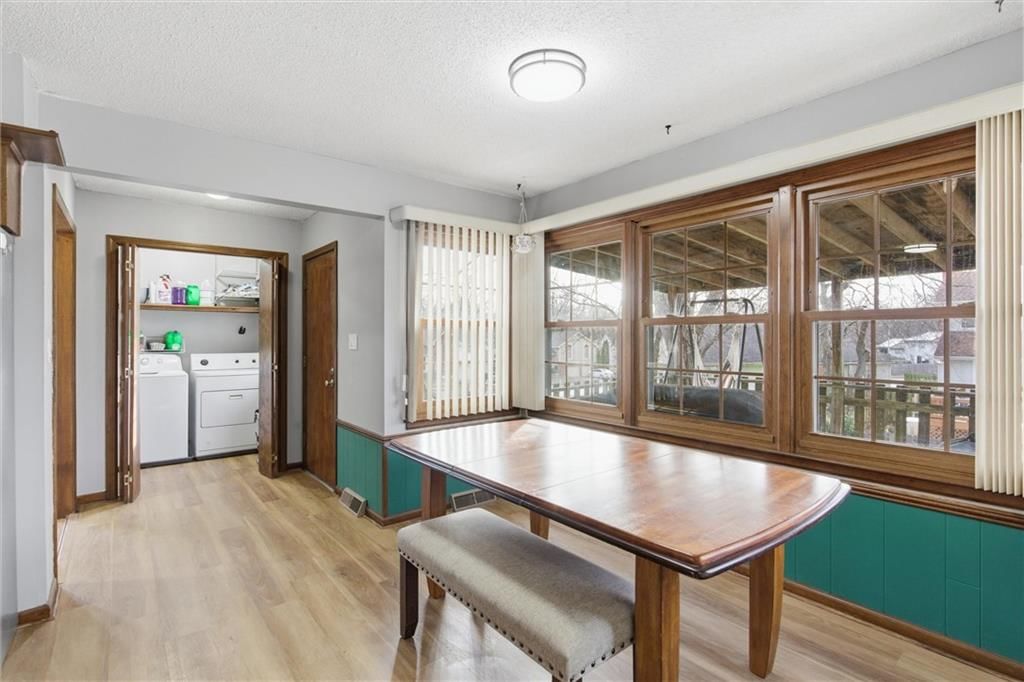 8828 Laurel Avenue — photo 13