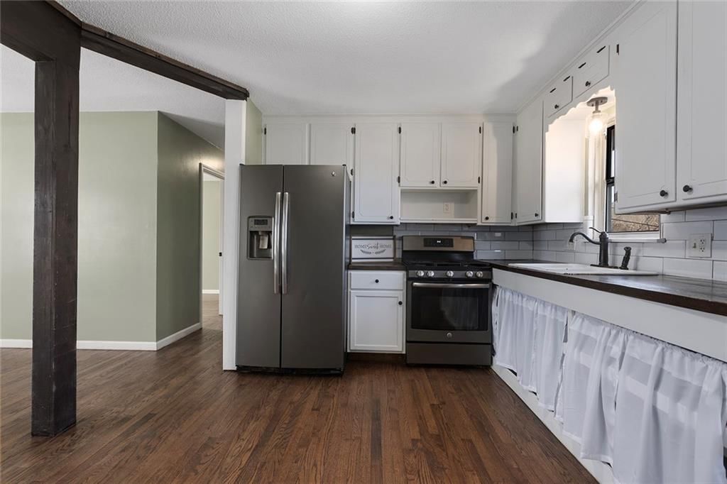 902 SW Locust Street — photo 9