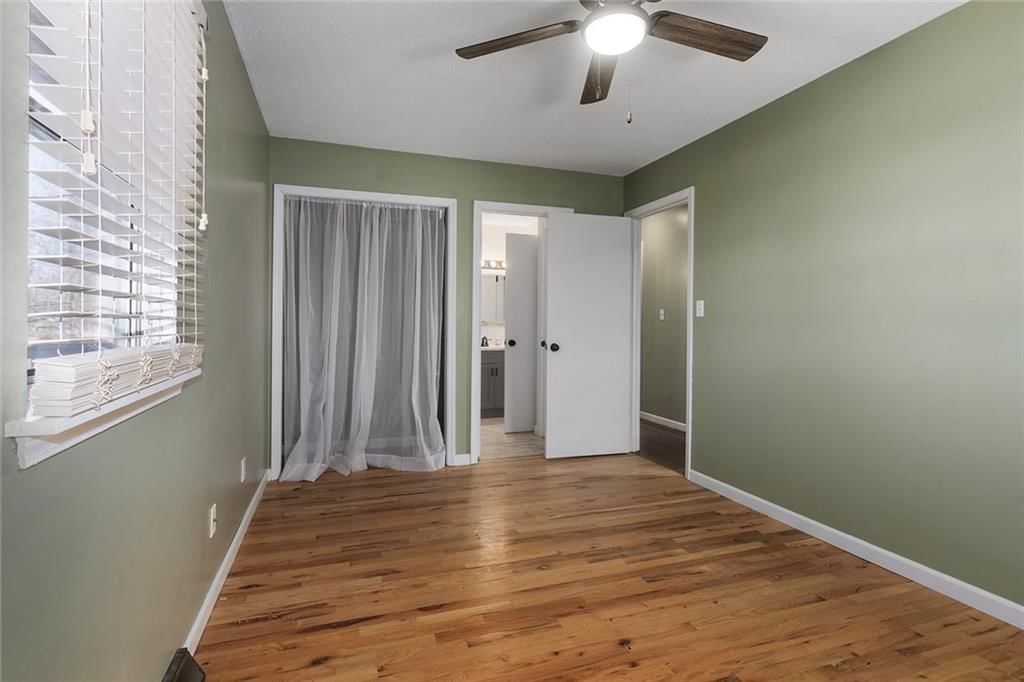 902 SW Locust Street — photo 14
