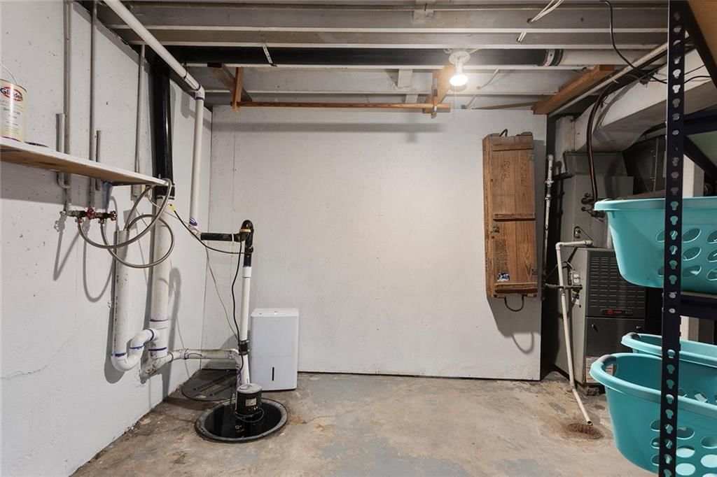 902 SW Locust Street — photo 23