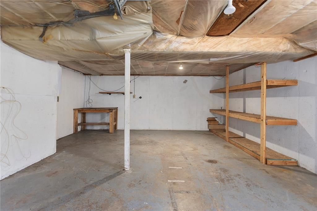 902 SW Locust Street — photo 25