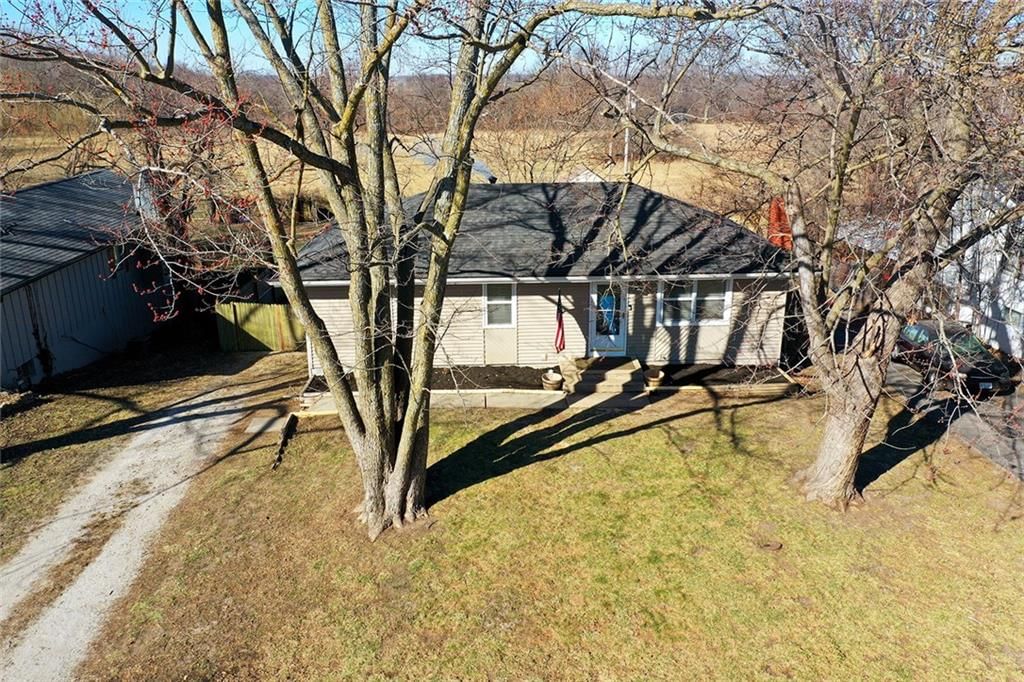 902 SW Locust Street — photo 39
