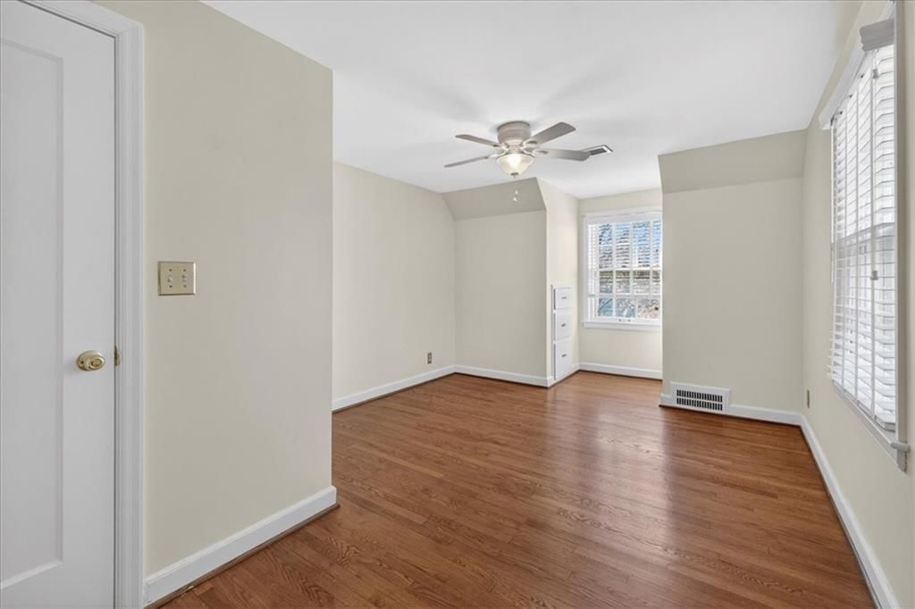 5601 Norwood Street — photo 36