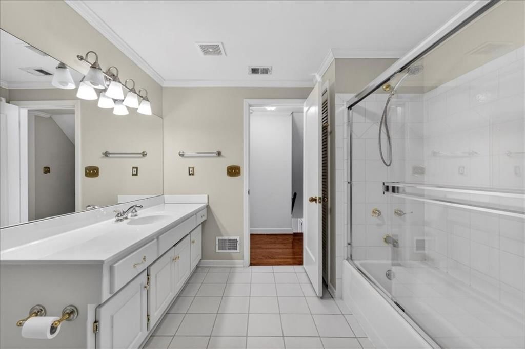 5601 Norwood Street — photo 42
