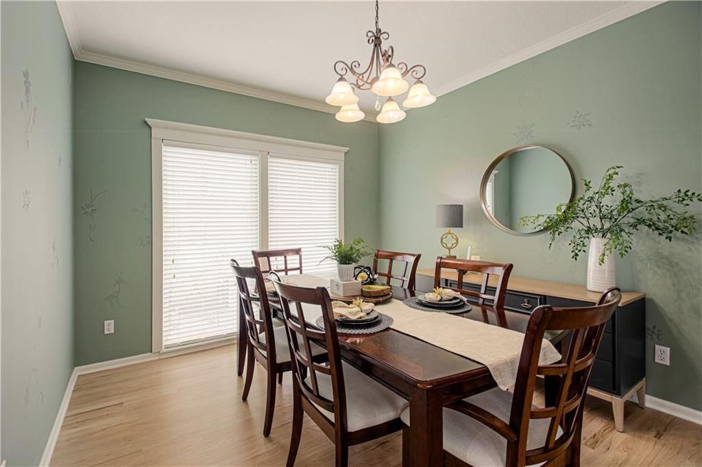 10916 N Wallace Avenue — photo 9