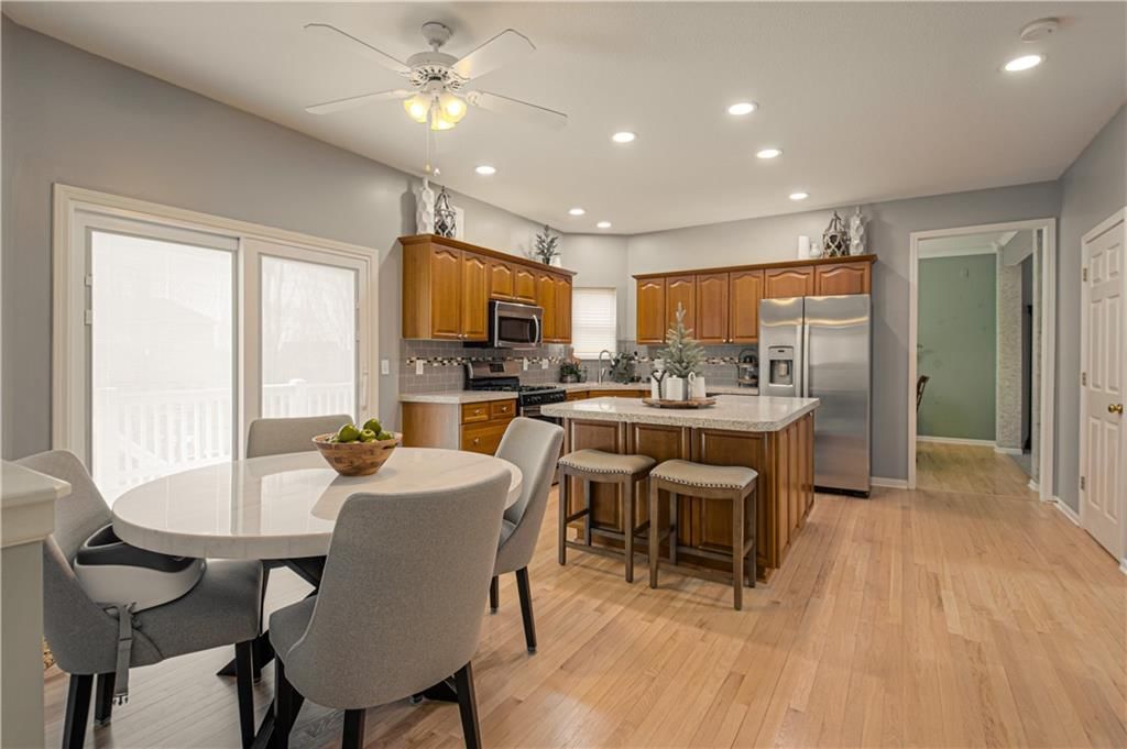 10916 N Wallace Avenue — photo 13