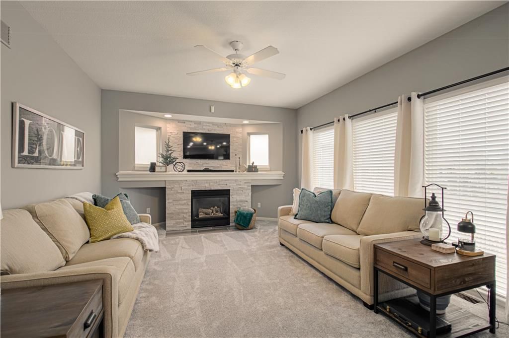 10916 N Wallace Avenue — photo 16