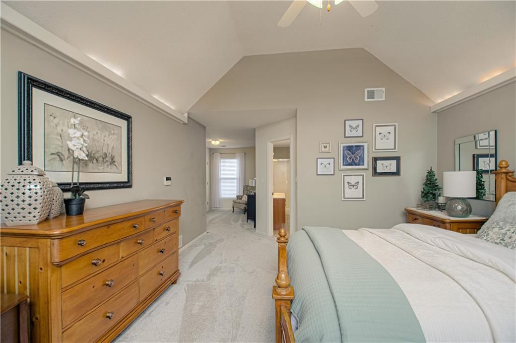 10916 N Wallace Avenue — photo 23