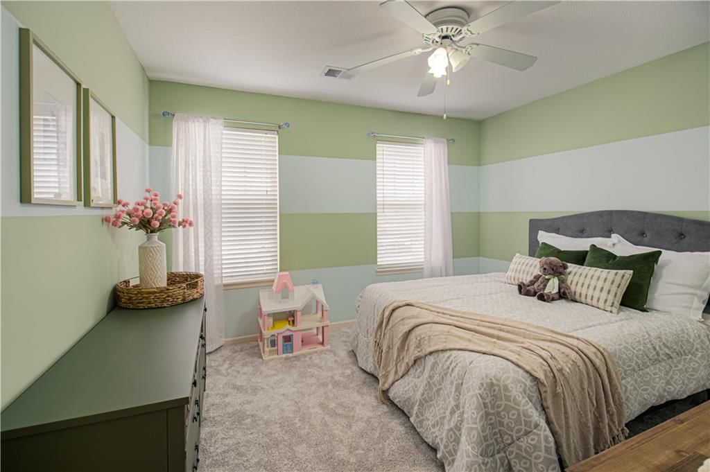 10916 N Wallace Avenue — photo 30