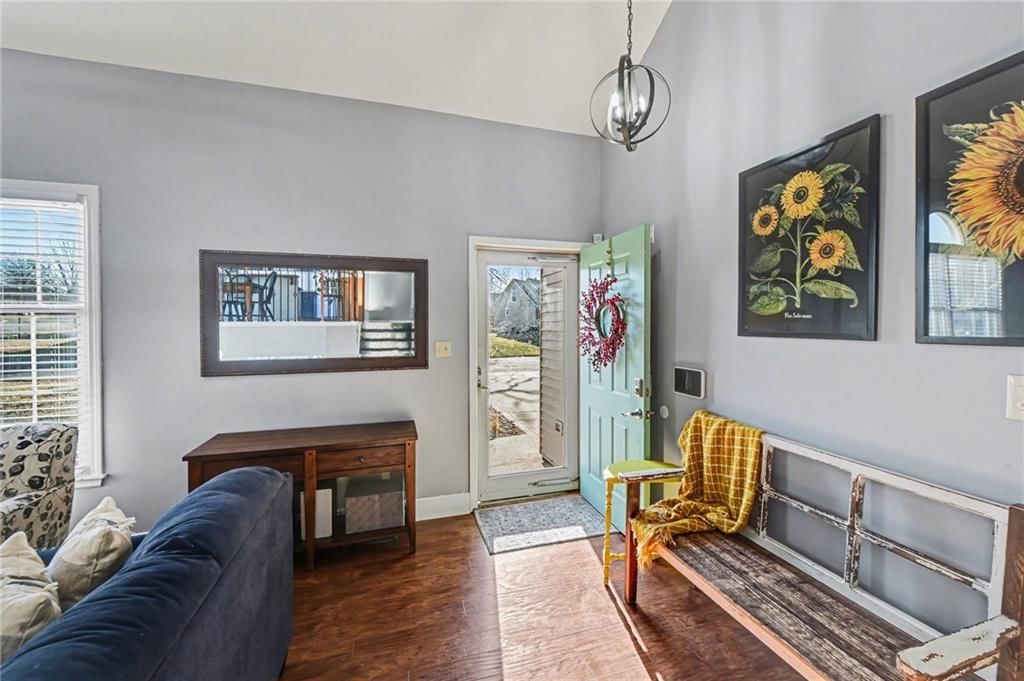 10620 Rowland Avenue — photo 7