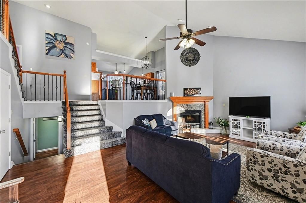 10620 Rowland Avenue — photo 8
