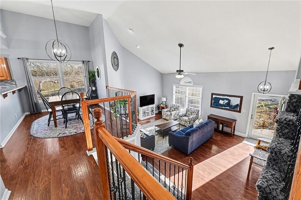10620 Rowland Avenue — photo 18