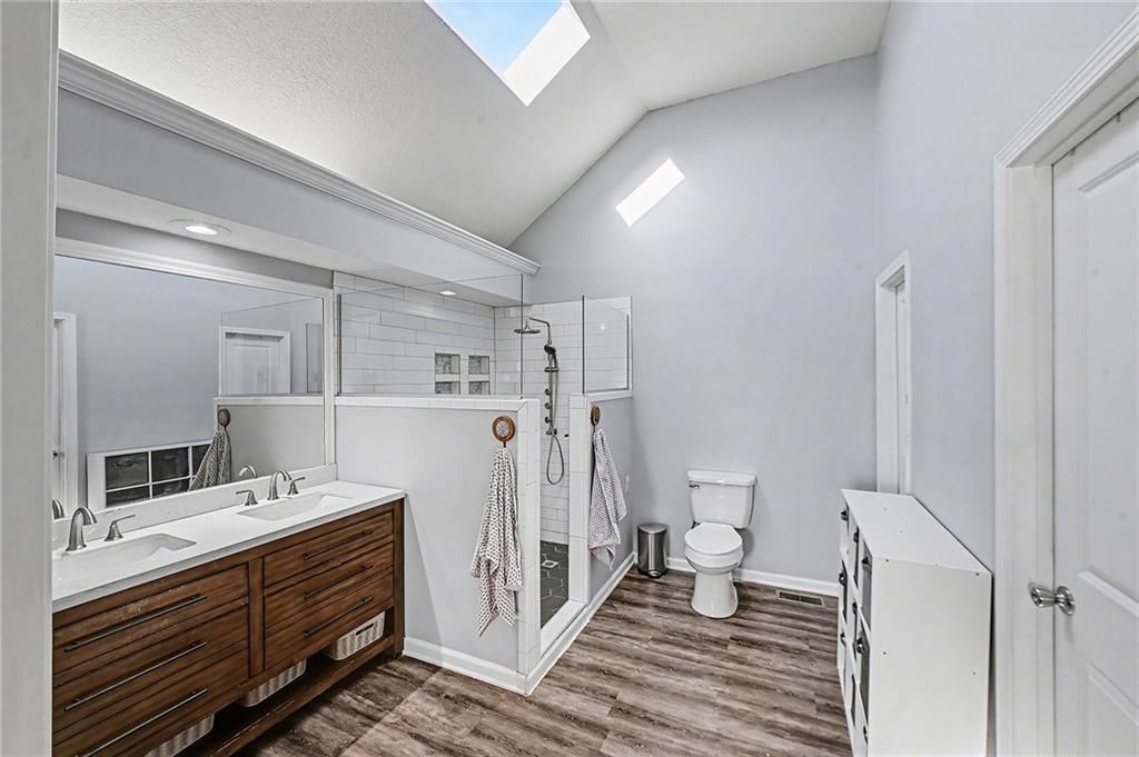 10620 Rowland Avenue — photo 21