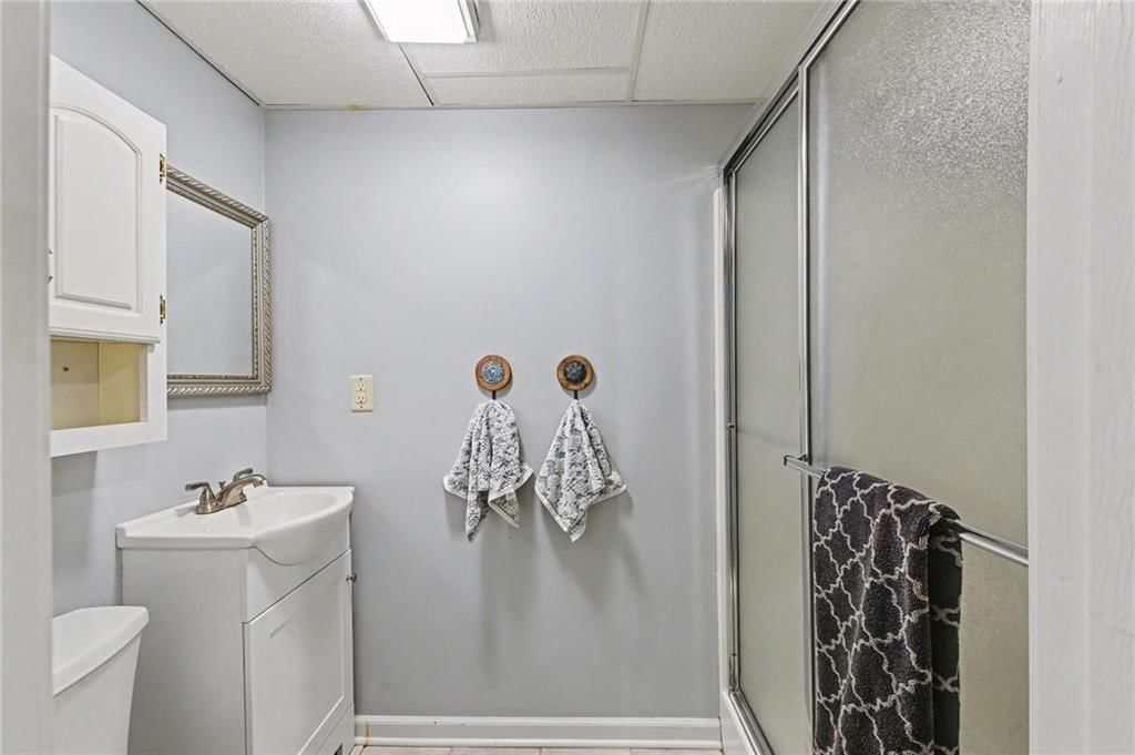 10620 Rowland Avenue — photo 29
