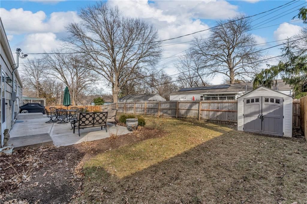 7609 Russell Road — photo 38