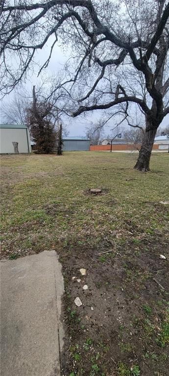 320 Galveston Street — photo 3