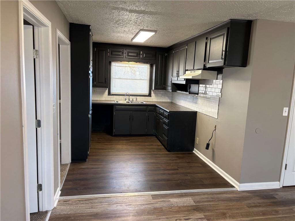 10201 Belmont Avenue — photo 5