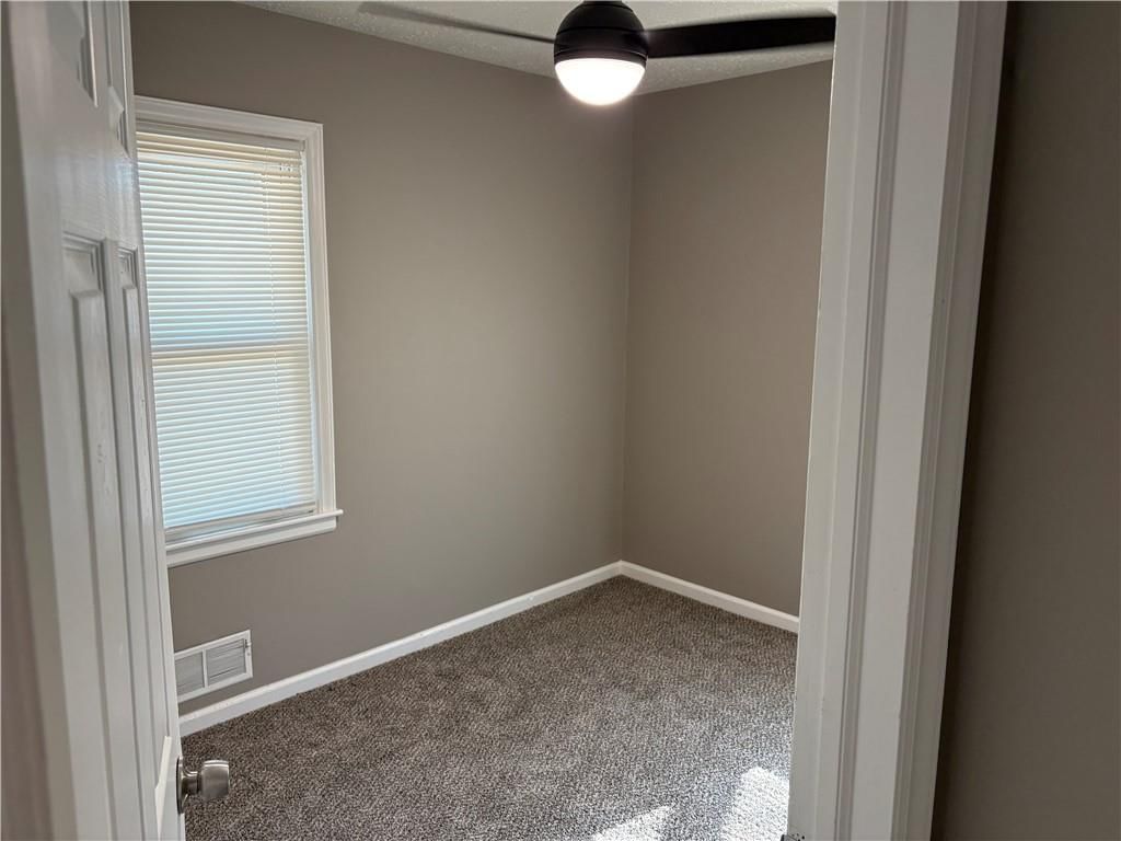 10201 Belmont Avenue — photo 9