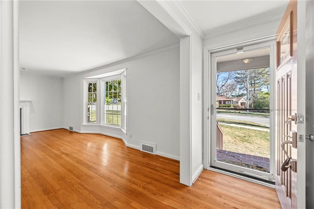7000 Roe Avenue — photo 11