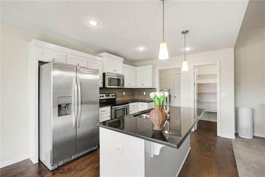 929 NW SCENIC Drive — photo 10