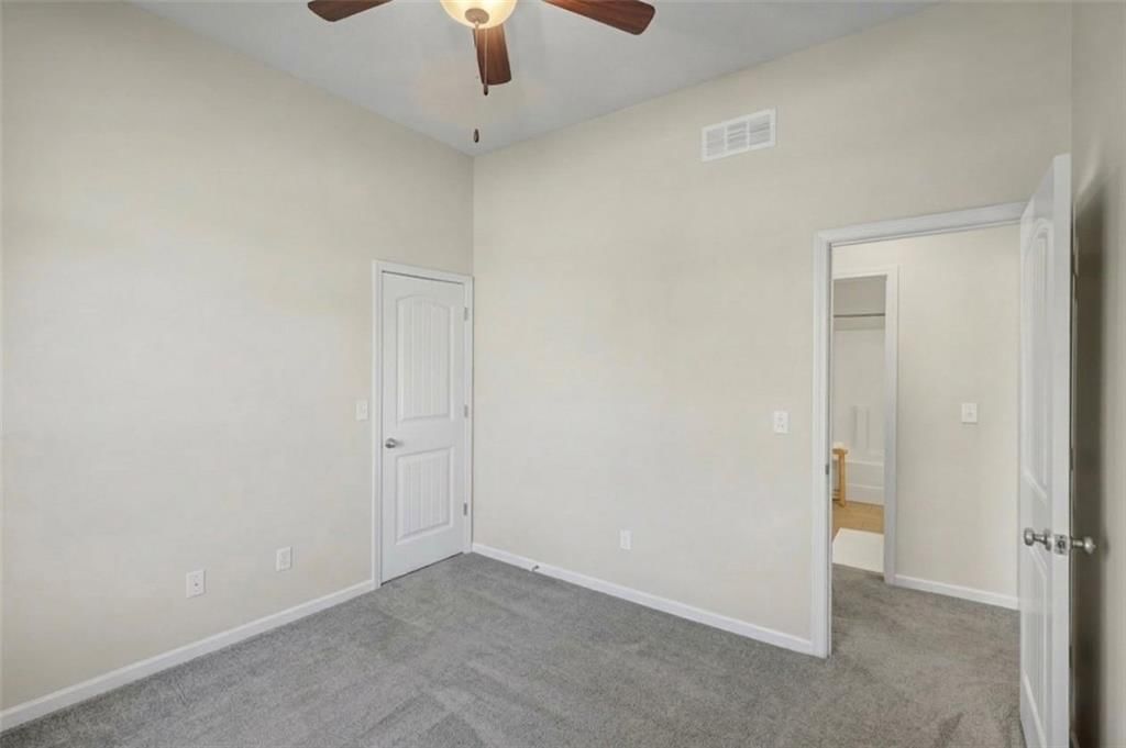 929 NW SCENIC Drive — photo 28