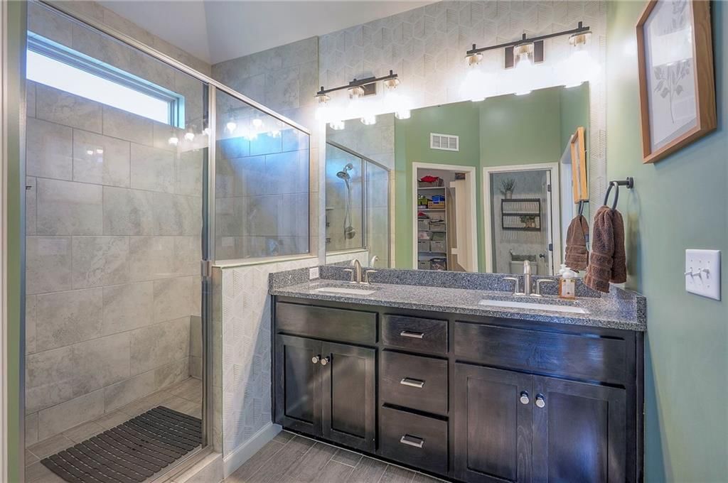 19004 Mahaffie Street — photo 14