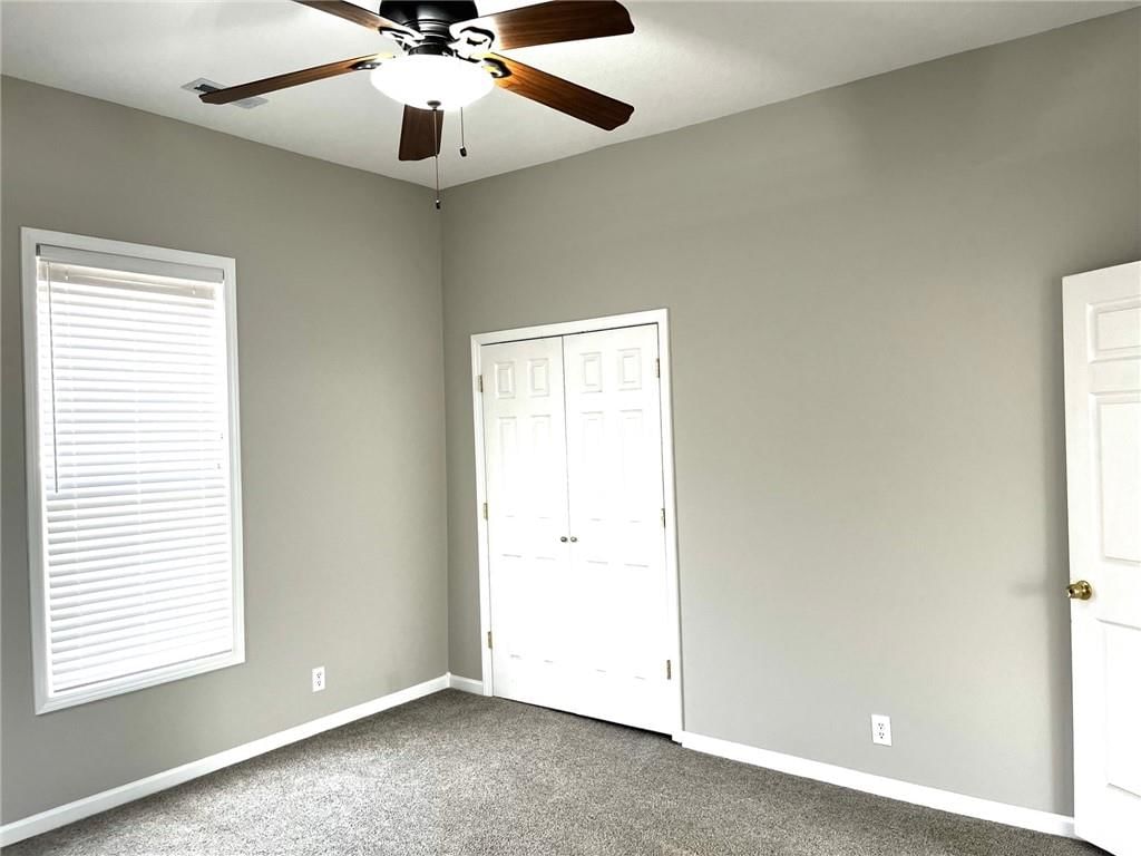 731 S Poplar Street — photo 7