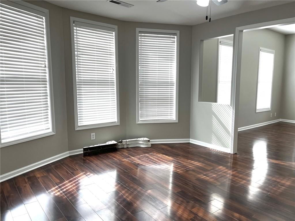 731 S Poplar Street — photo 10
