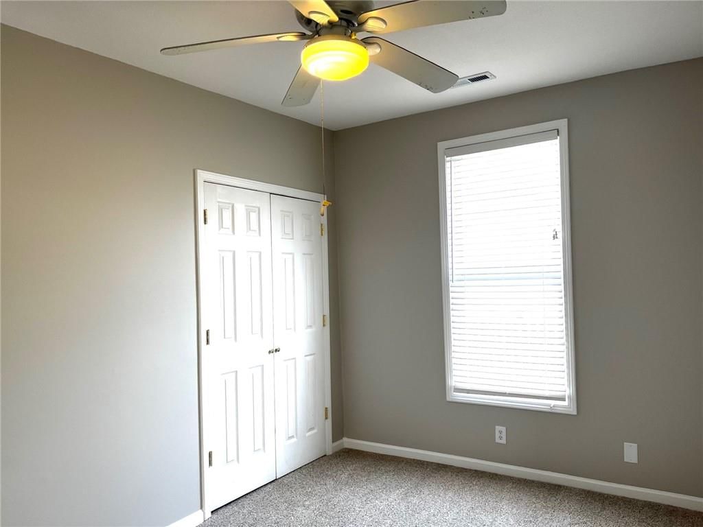731 S Poplar Street — photo 14