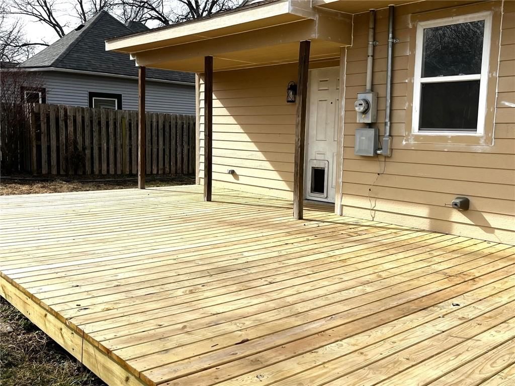 731 S Poplar Street — photo 24